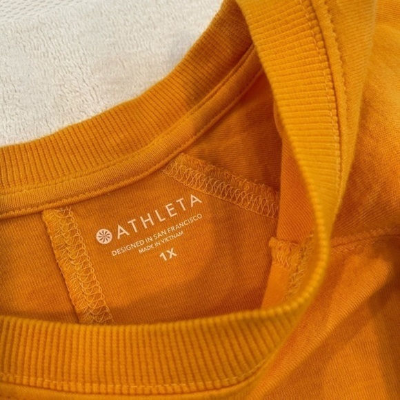 NWT Athleta Plus Size Sweatshirt 1X - Picture 4 of 10